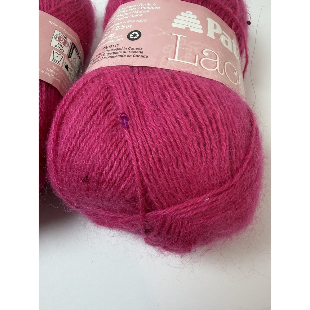 Patons Lace Sequin Quartz pink color Yarn Lot Of 2 - Picture 2 of 7